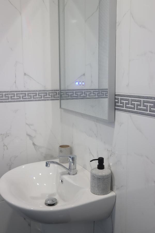 גורנה אוריאחוביצה Prity Sport Botique Hotel מראה חיצוני תמונה
